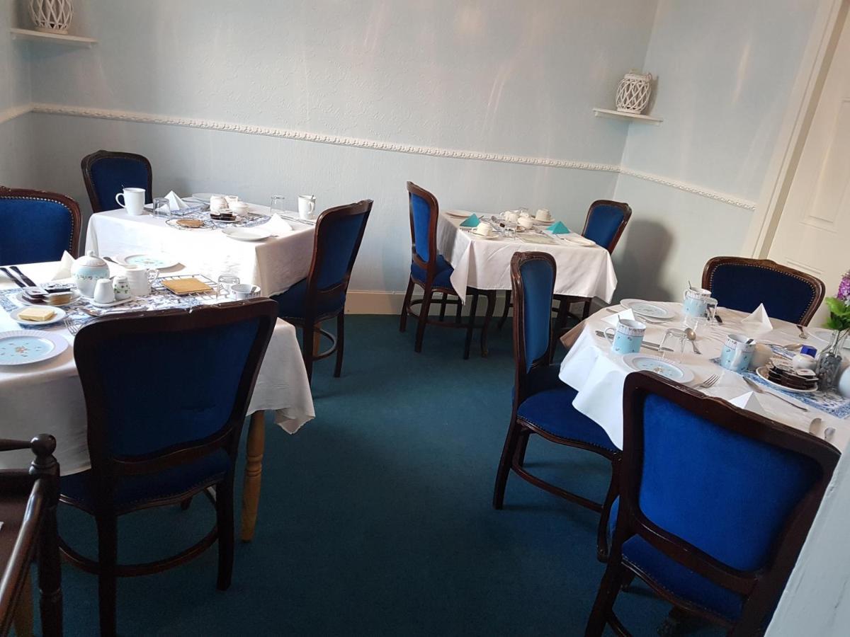 Harbour House 4*
